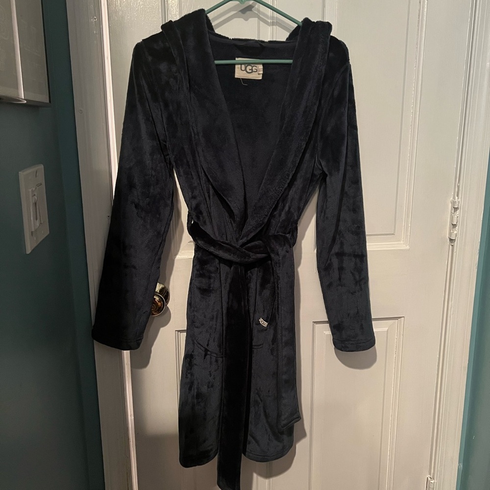 Ugg Bathrobe - image 4